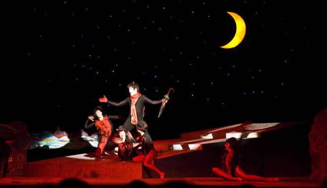 Gogol syngespil på IM Maksim Gorky teatret i Magadan, 2007